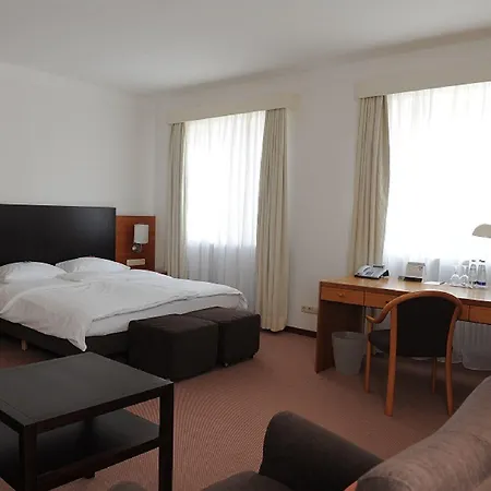 Schloss 4* Hohenkammer