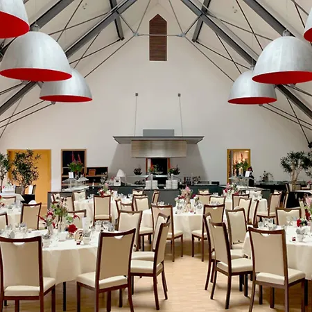 Hotel Schloss 4*